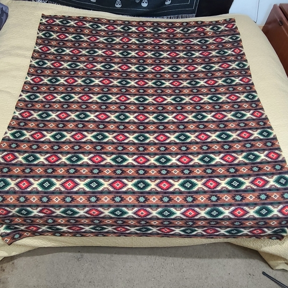 Western Aztec print fleece blanket - Picture 2 of 4